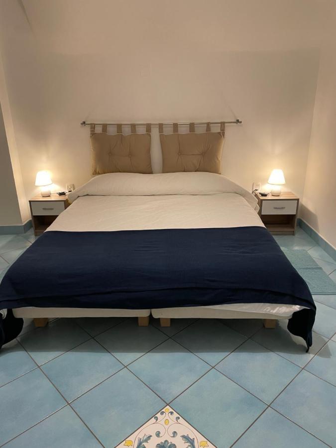 Atri Guest House Napoli Ngoại thất bức ảnh